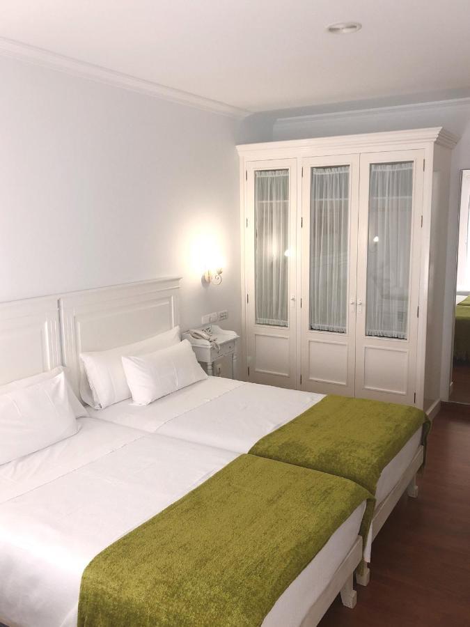 Hotel Fonte Do Fraile Malpica Bagian luar foto